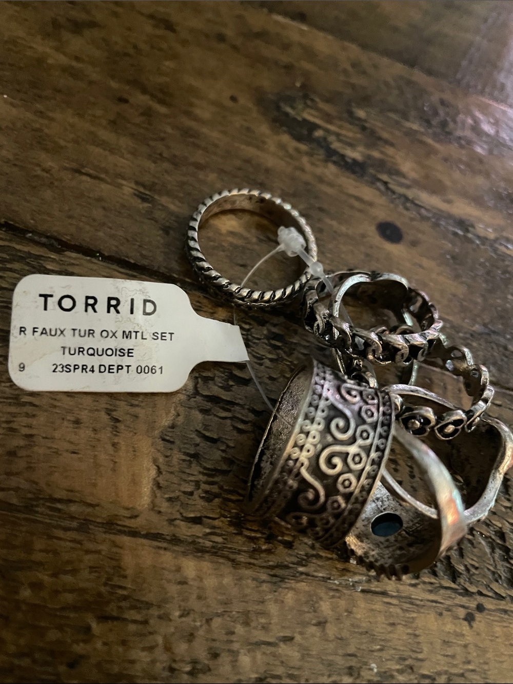 7 torrid Silver-Tone Stackable Ring Set with Turquoise Accent C27